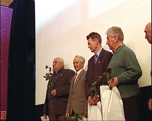 Foto: politickí väzni z Jáchymova A. Adámek, M. Kyseľ, K. Noskovič, A. Srholec a R. Dobiáš